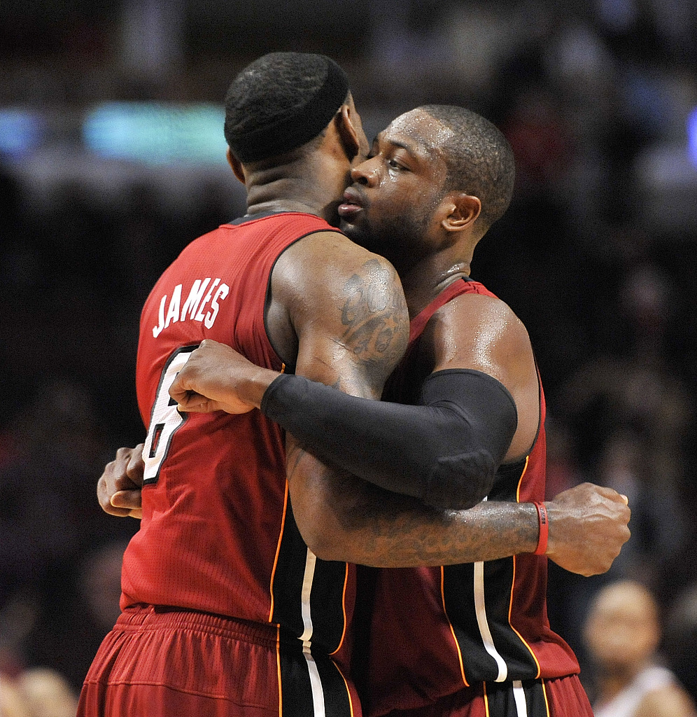 乐竞体育-韦德：当你太过伟大时人们就会挑刺 勒布朗就属于这种人